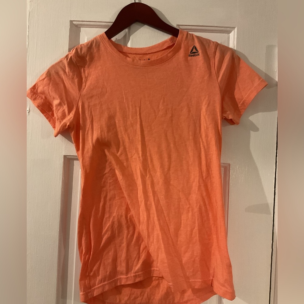 Reebok orange T-shirt